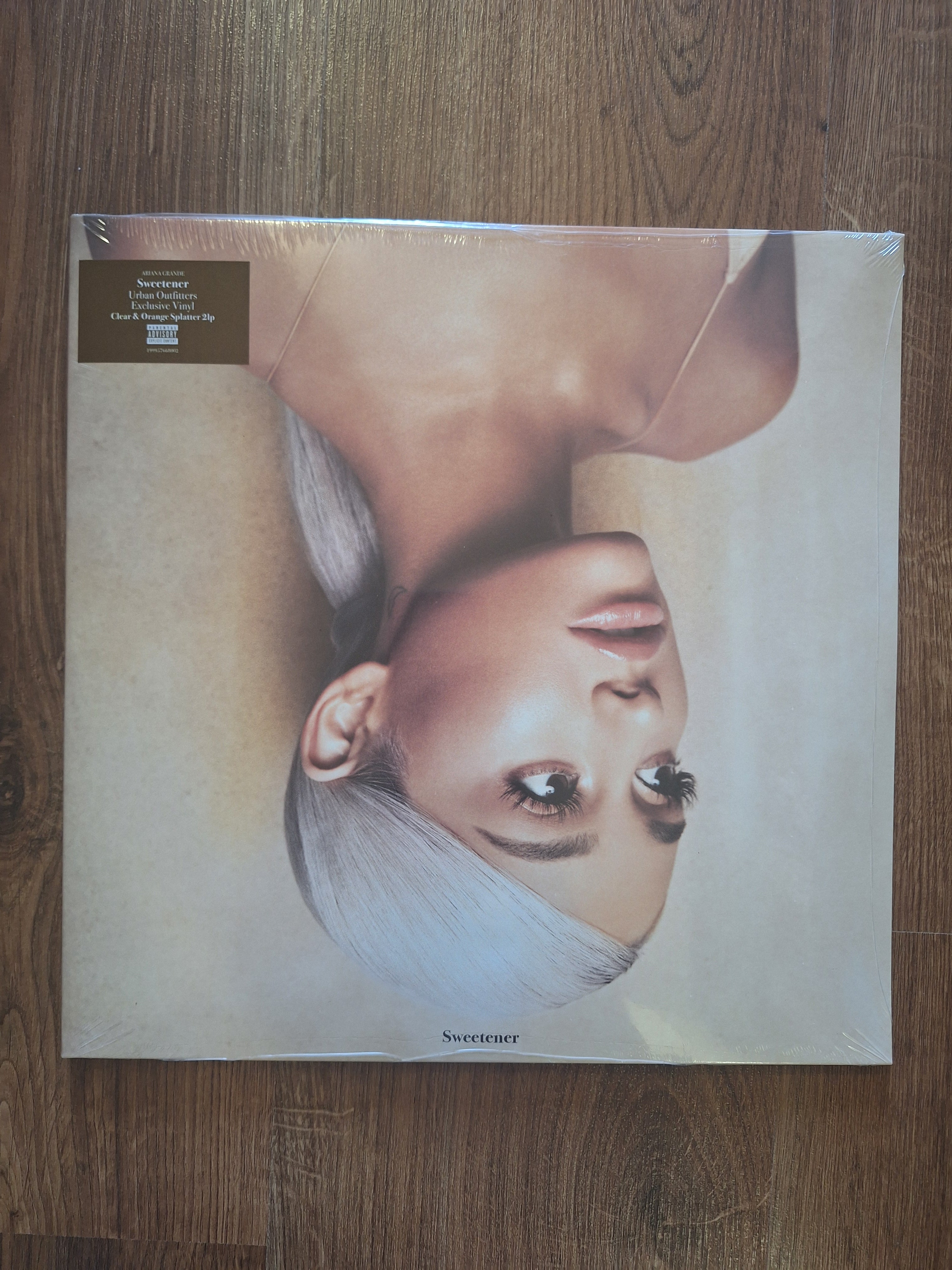 Ariana Grande: Sweetener Clear & Orange Splatter UO Vinyl B-STOCK