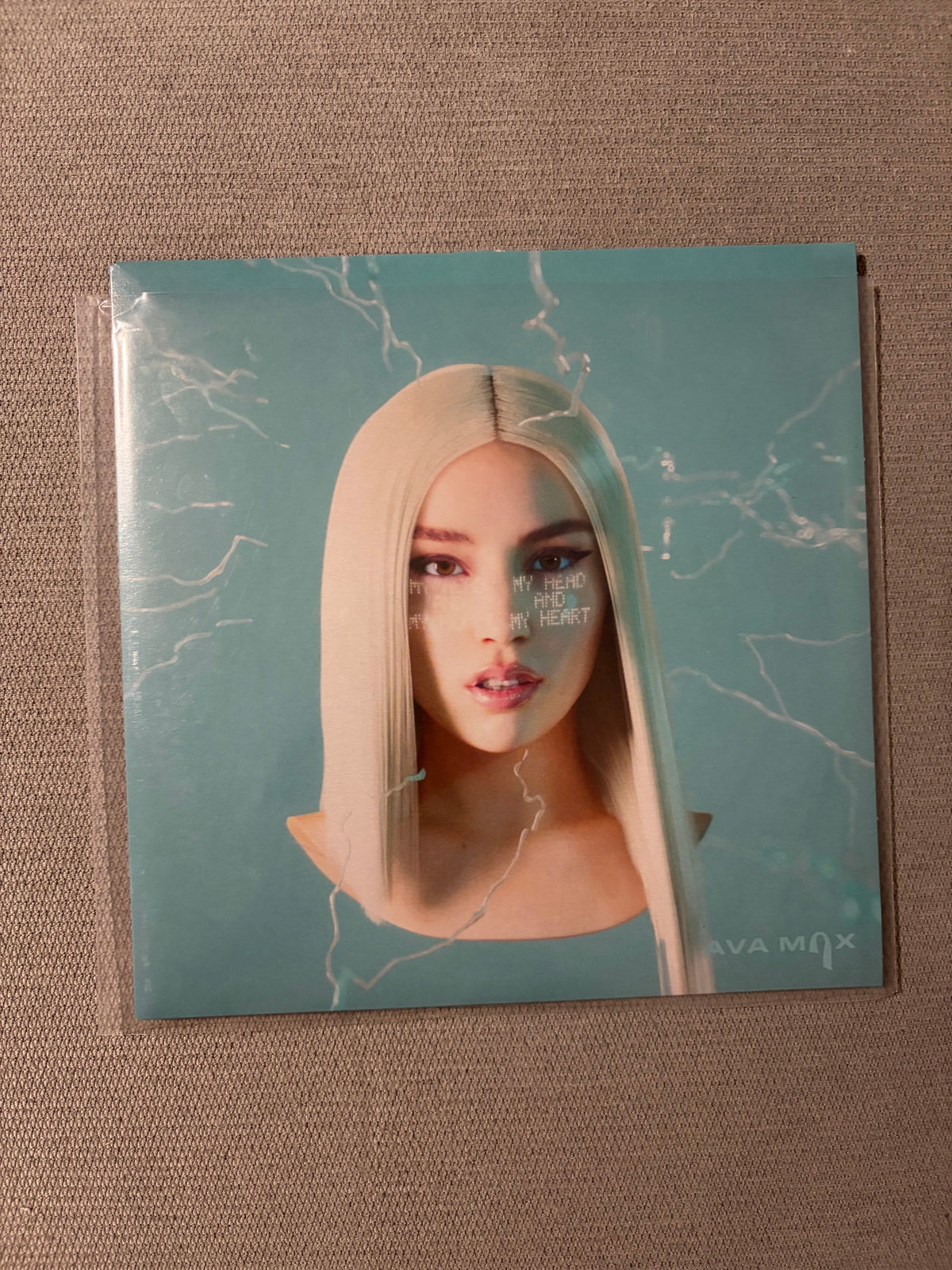 Ava Max: My Head & My Heart UO Exclusive 7-inch Single Vinyl