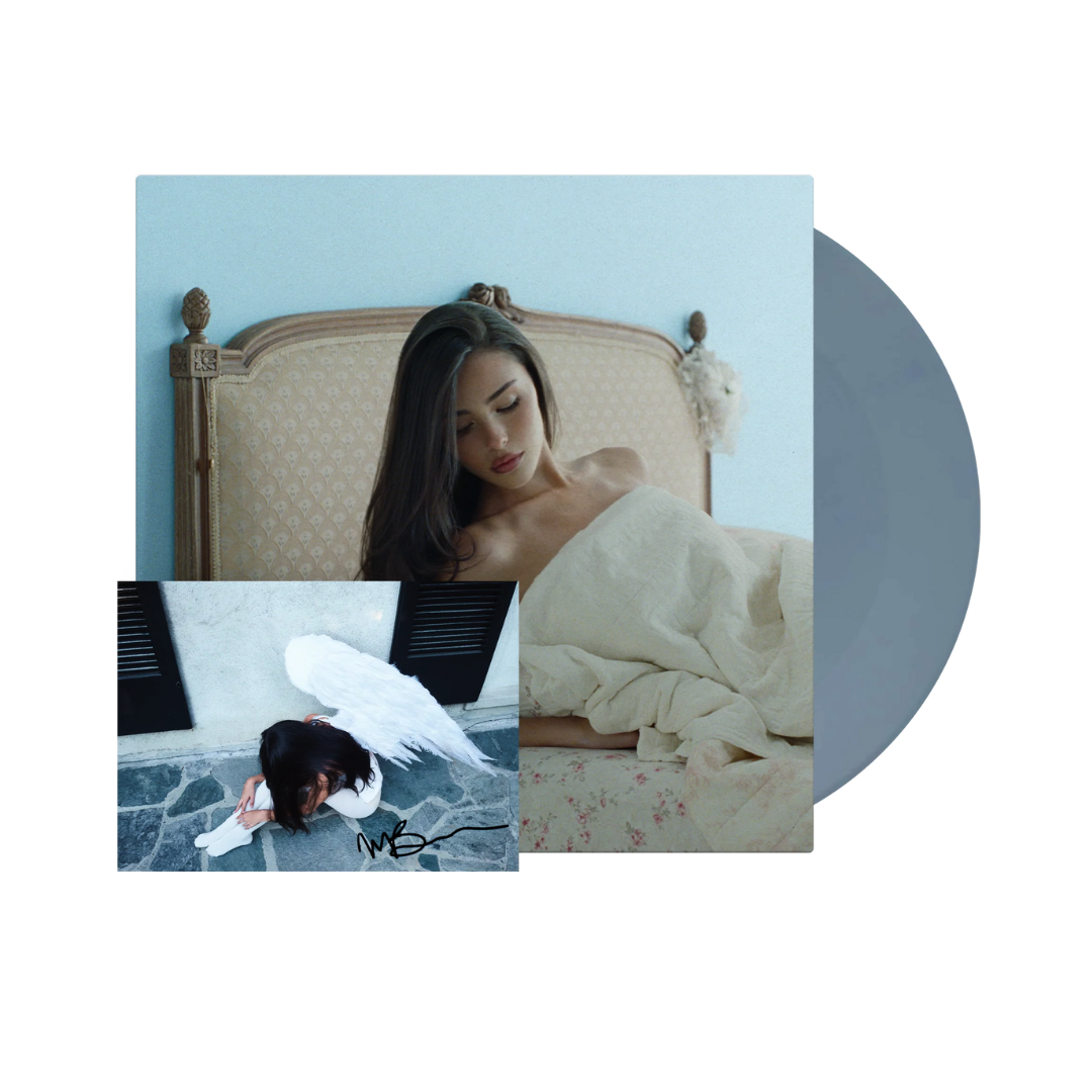 Madison Beer: Locket Alternate Cover Dusty Blue Locket Vinyl + Signed Insert